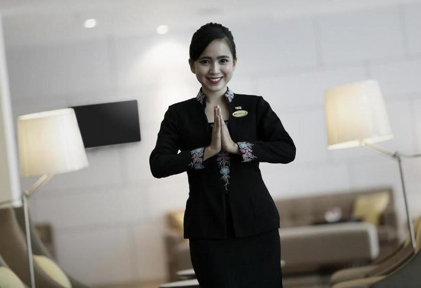 ホテル Santika Kelapa Gading