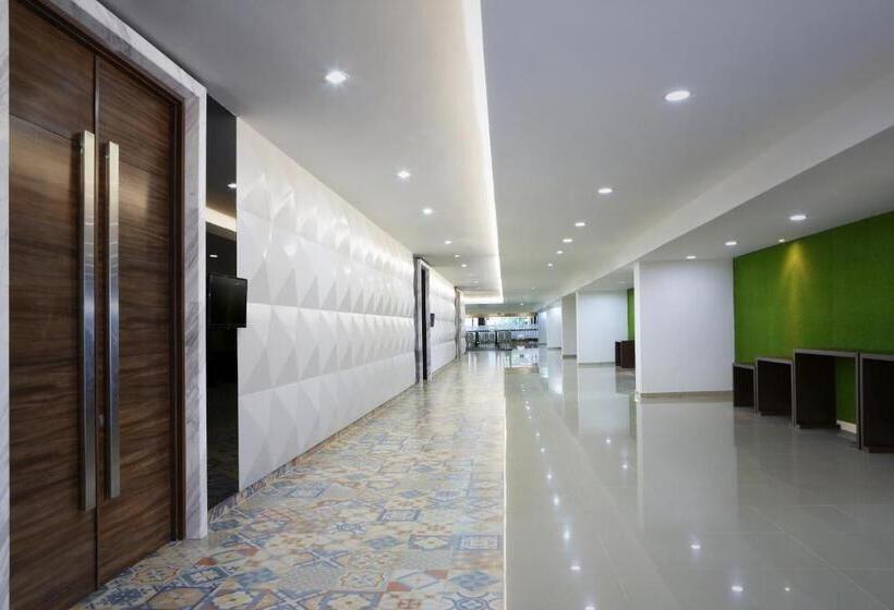 هتل Santika Kelapa Gading