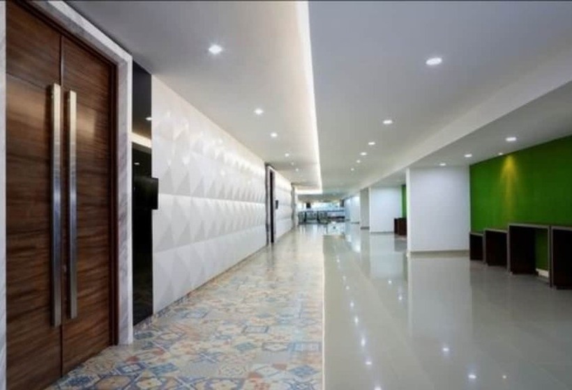 ホテル Santika Kelapa Gading