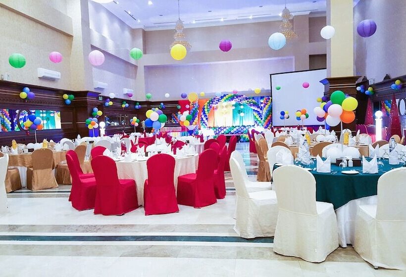 هتل Sapphire Plaza