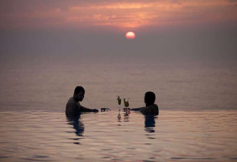 هتل Sayeman Beach Resort