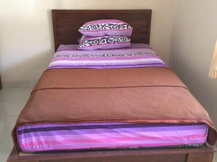 فندق Star East Bungalows