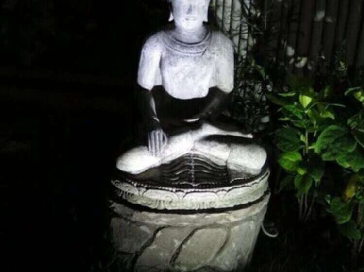 בית מלון כפרי Sunia Loka