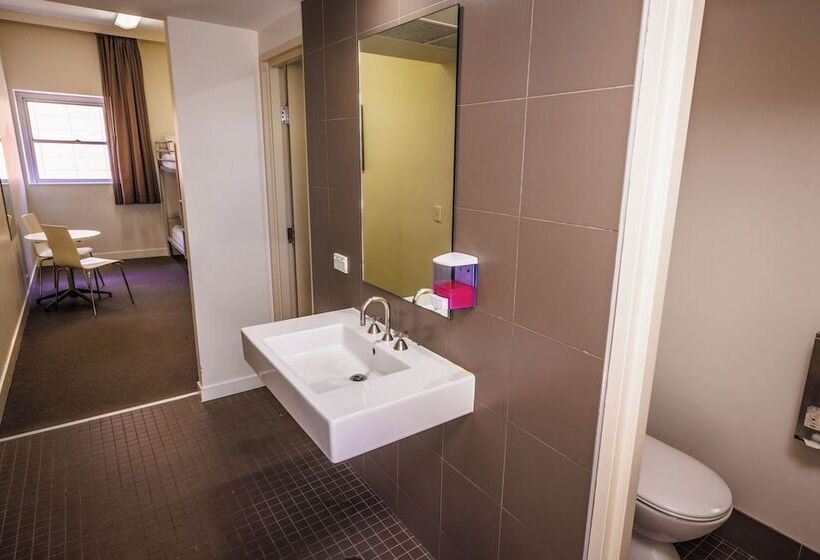 هتل Yha Sydney Harbour