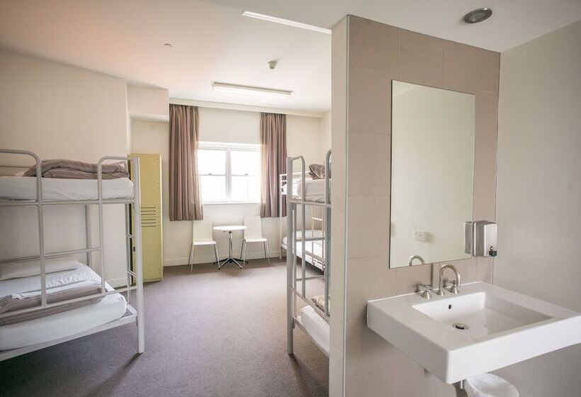 هتل Yha Sydney Harbour