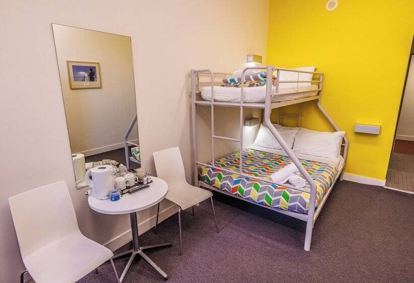 هتل Yha Sydney Harbour