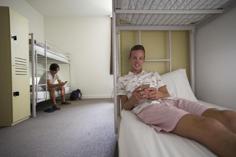 هتل Yha Sydney Harbour