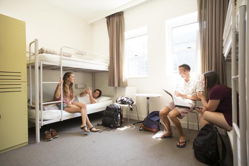 هتل Yha Sydney Harbour