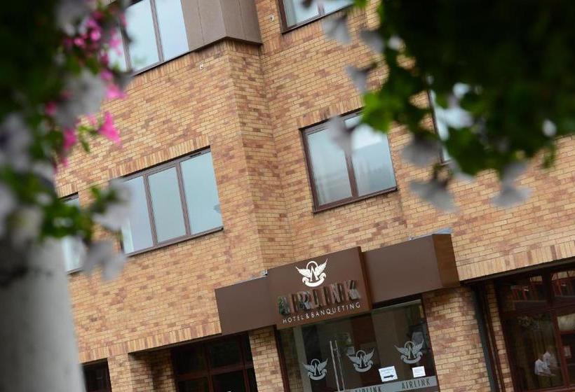 The Airlink Hotel London Heathrow