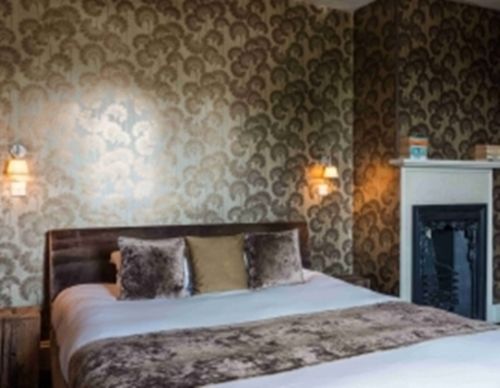 בית מלון כפרי The Castle Inn