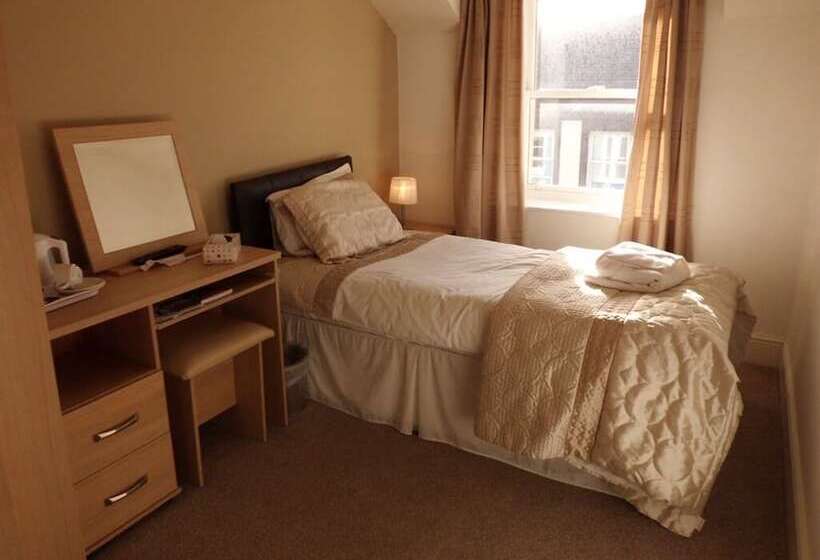 호텔 The Golden Lion