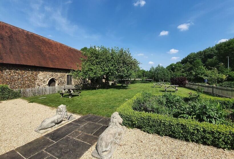 فندق The Red Lion