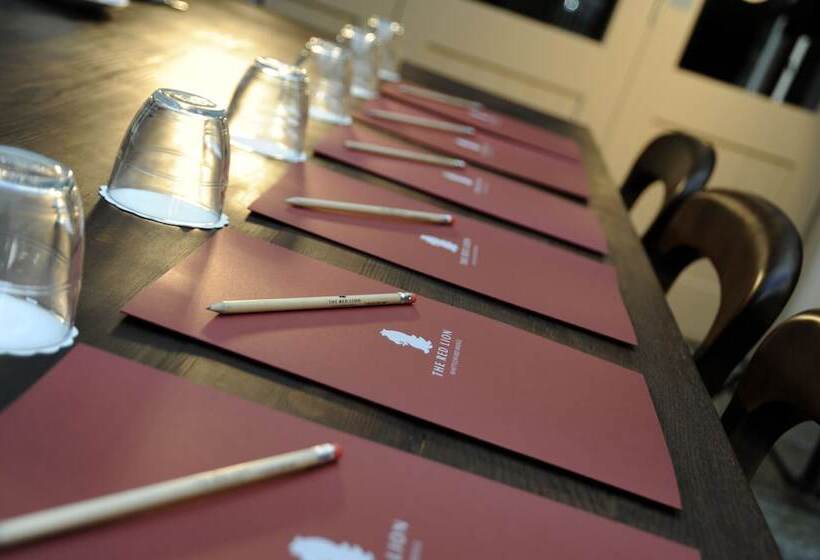 فندق The Red Lion