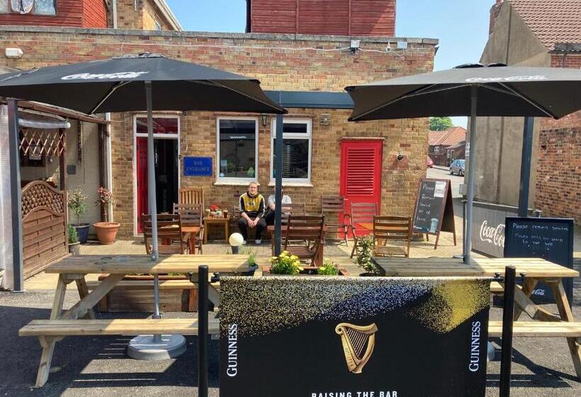هتل The Star Inn