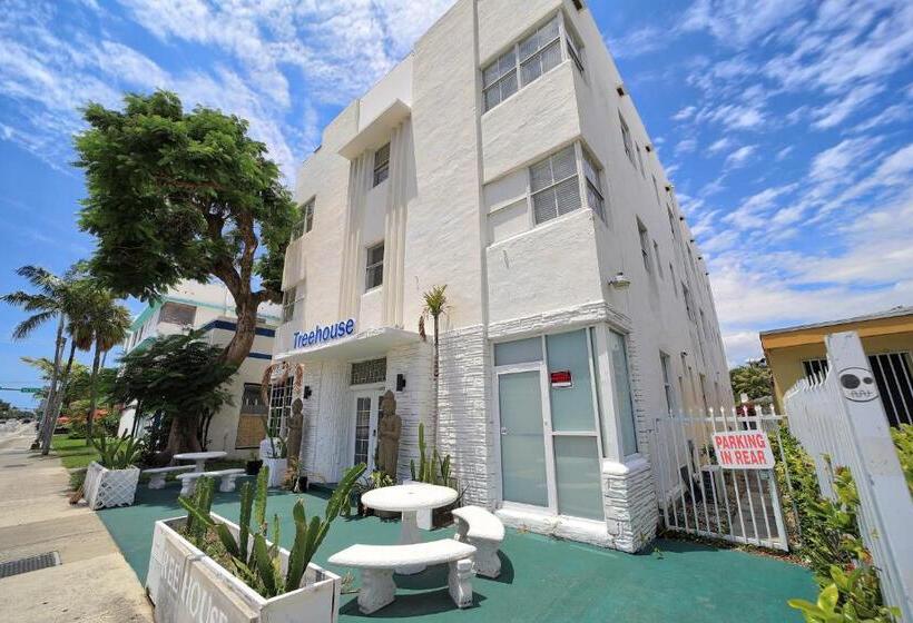 בית מלון כפרי Treehouse