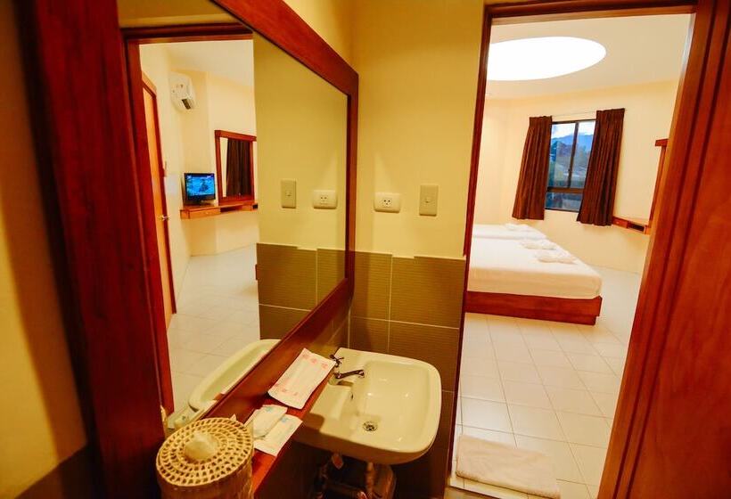 Tsai Hotel And Residences