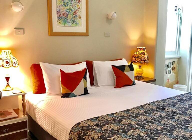 בית מלון כפרי Vine Valley Inn