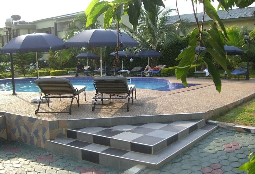 هتل Wadoma Royale