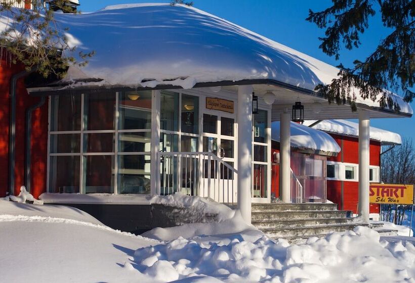 בית מלון כפרי Ylläs Lake