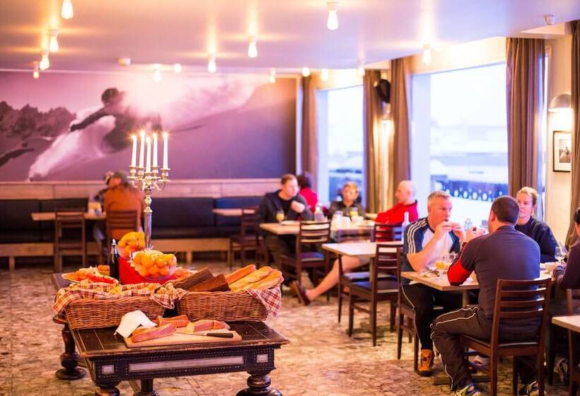 Langley Hotel Le Petit Prince