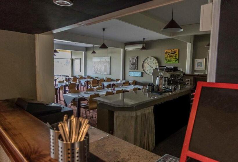 Moruya Waterfront Hotel Motel