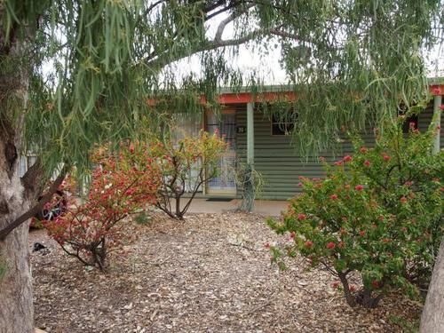 모텔 Lightning Ridge Outback Resort & Caravan Park