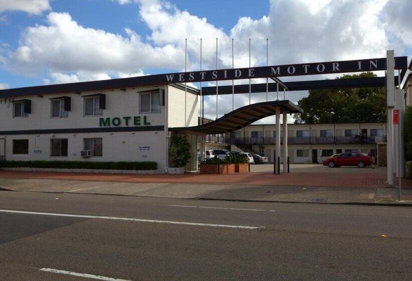 مُتل Westside Motor Inn