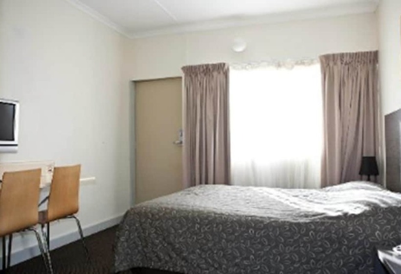 مُتل Westside Motor Inn