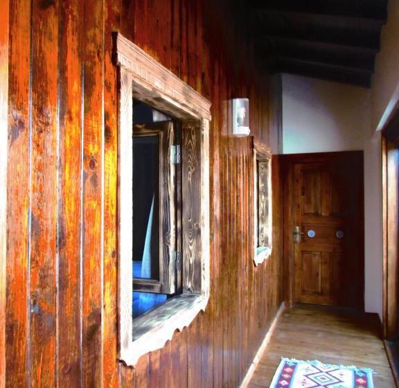 Пансион Amazon Petite Palace