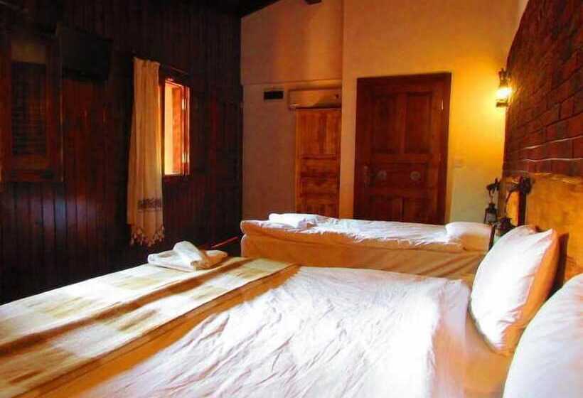 Пансион Amazon Petite Palace