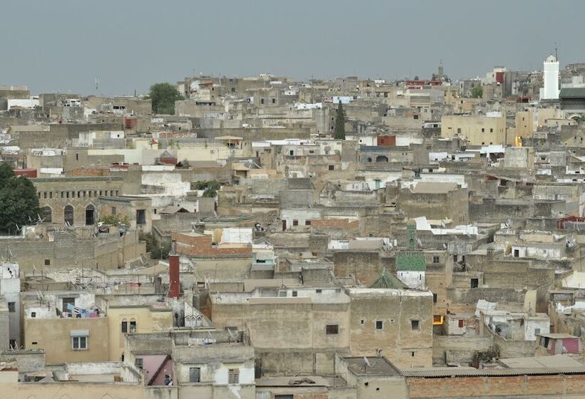 膳宿费 Dar 7 Louyat