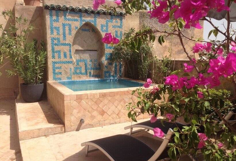 膳宿费 Dar 7 Louyat