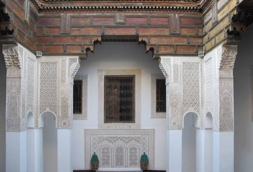 膳宿费 Dar 7 Louyat