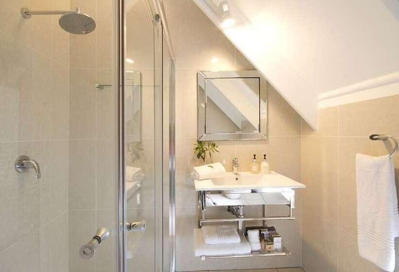 بنسيون Loerie's Call Guesthouse