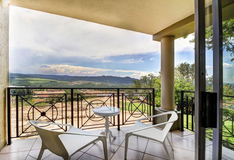 بنسيون Loerie's Call Guesthouse