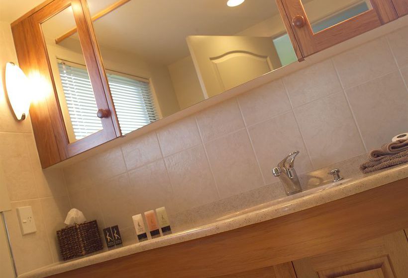 Пансион Nicara Lakeside Lodge