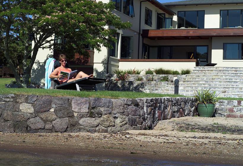 Пансион Nicara Lakeside Lodge