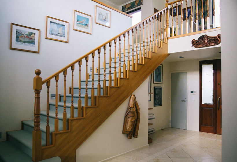 Пансион Nicara Lakeside Lodge