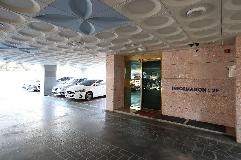 ペンション Sb House