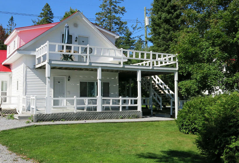 膳宿费 Tara Manor Inn