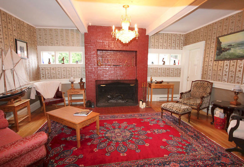 膳宿费 Tara Manor Inn