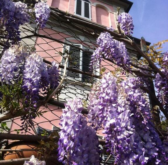 بنسيون Villa Arianna B&b