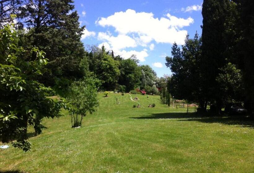 بنسيون Villa Arianna B&b