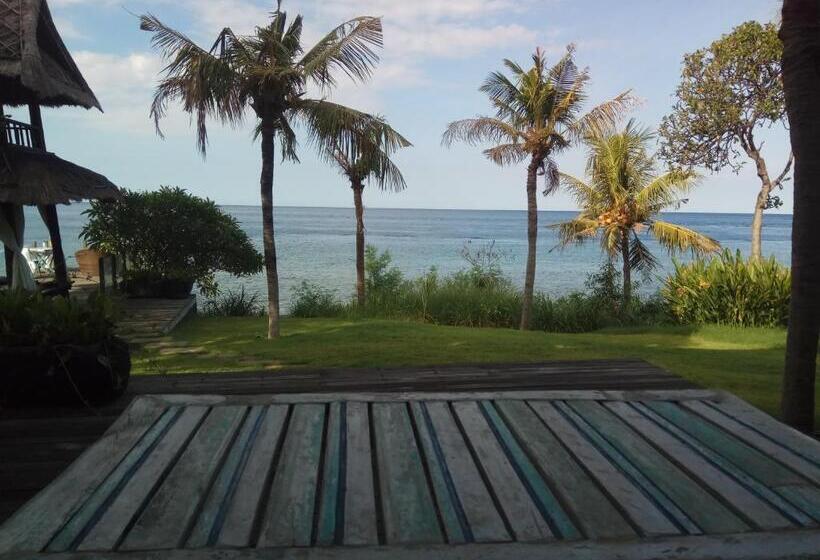 بنسيون Villa Bukit Segara