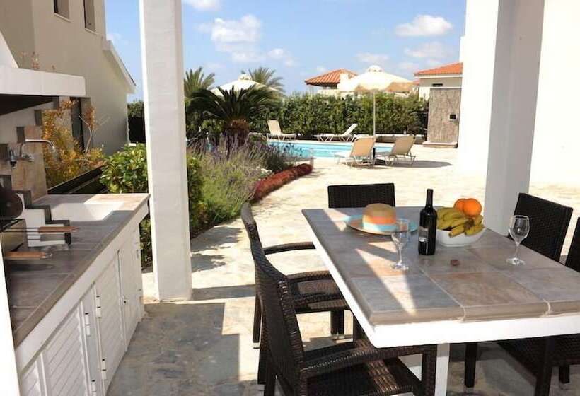 Platzia Beach Villas