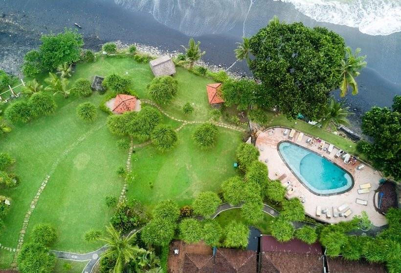 Pondok Pitaya Hotel, Surfing & Yoga