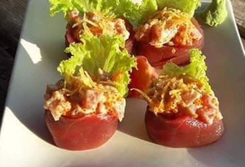 Pondok Pitaya Hotel, Surfing & Yoga