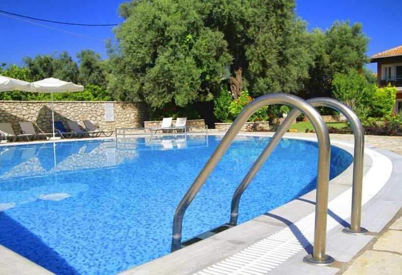 Saint Thomas Village