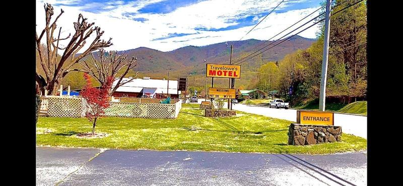 Travelowes Motel Maggie Valley