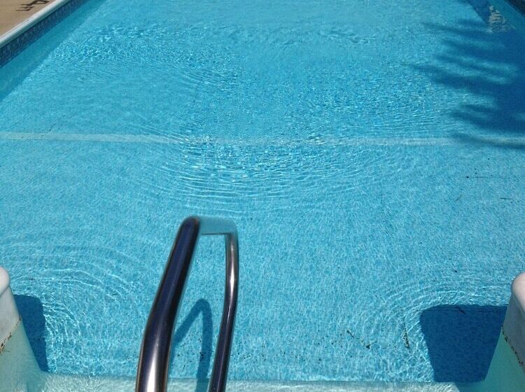 Travelowes Motel Maggie Valley